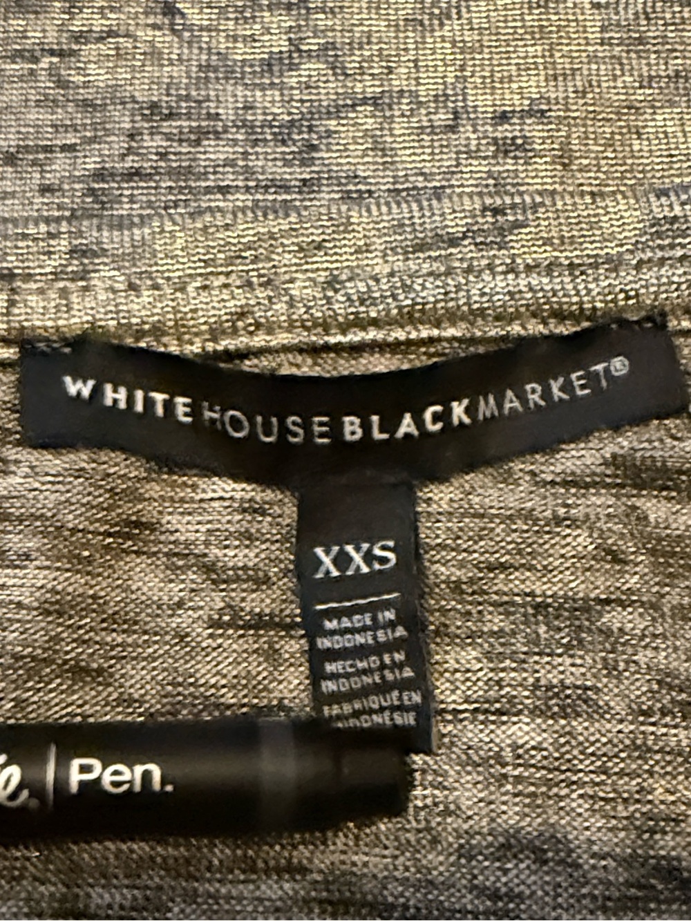White House Black Market Pewter Gray Knit Metallic Gold Leopard Print V-Neck Top - Picture 6 of 8